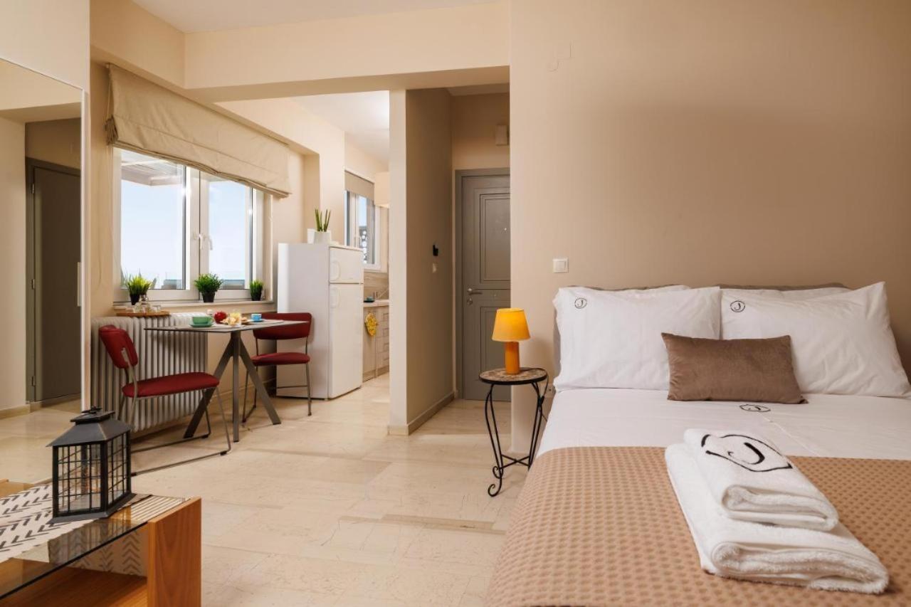 Jolly Suites Iraklio Exterior foto